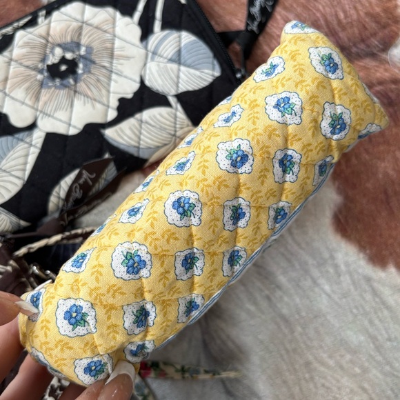 Vera Bradley Set of 3 Vintage Zip Around Wallet Wristlet Cosmetic Pouch Quilted - Picture 8 of 16
